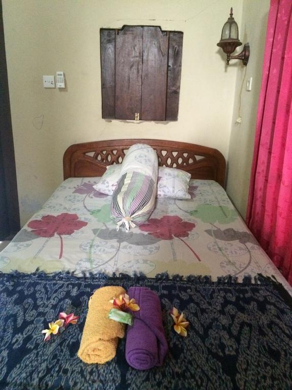 Ray Homestay Batununggul Exterior foto