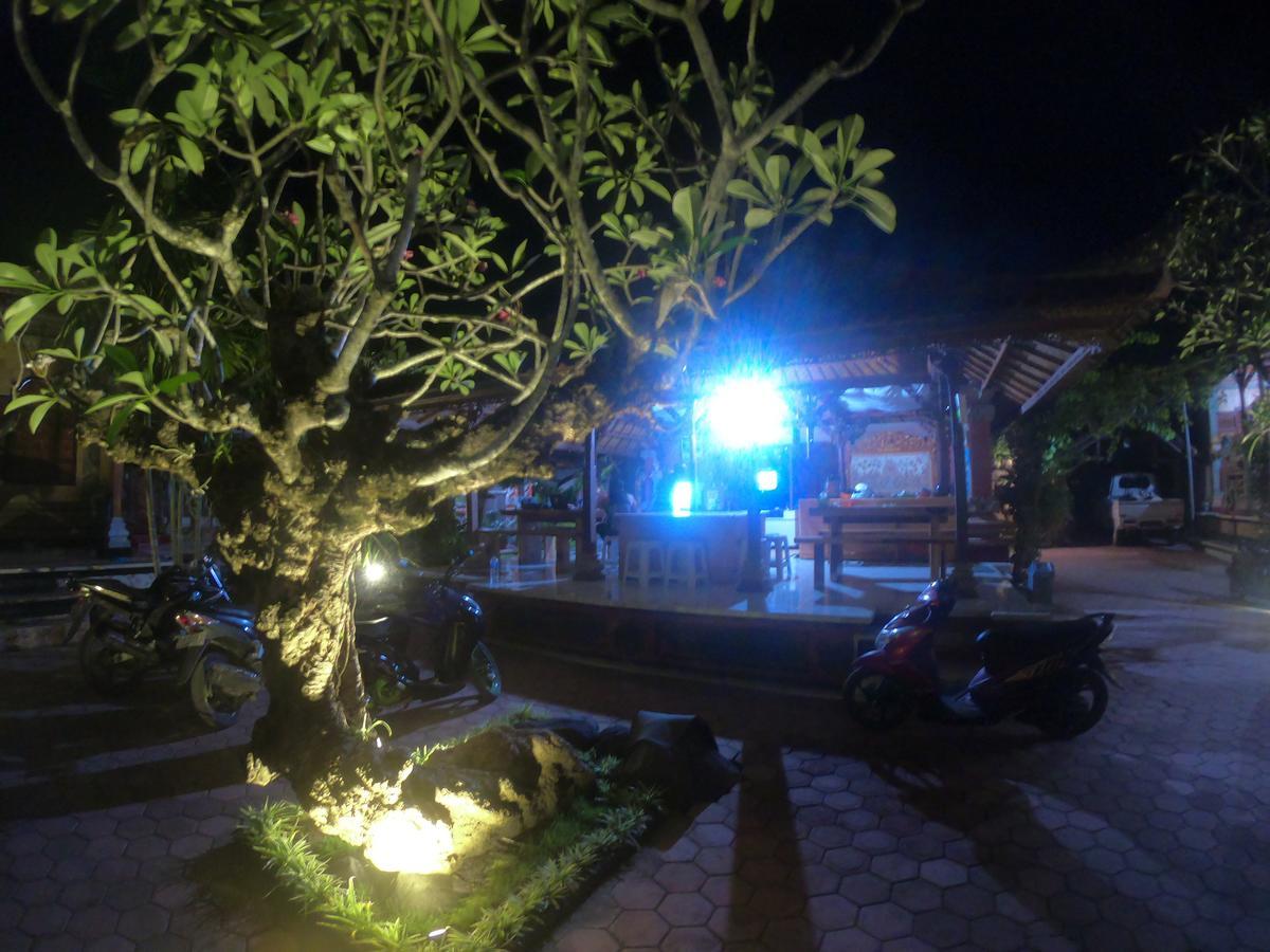 Ray Homestay Batununggul Exterior foto