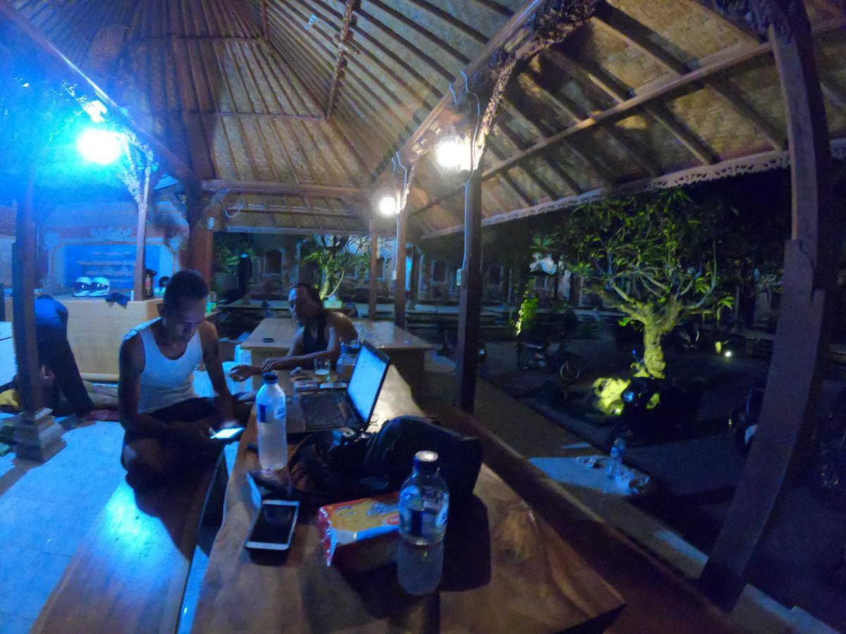 Ray Homestay Batununggul Exterior foto
